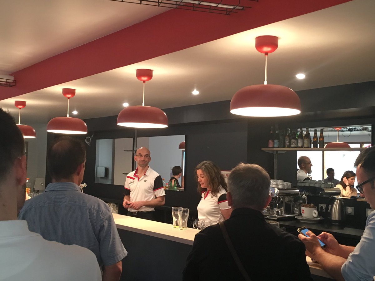 JoaPerdrieau's tweet photo. Inauguration de nos clients Squash&amp;Co @mabanque_bnpp https://t.co/aheTsW6lso Bravo à eux pour ce beau projet https://t.co/PYL0A0MFmH