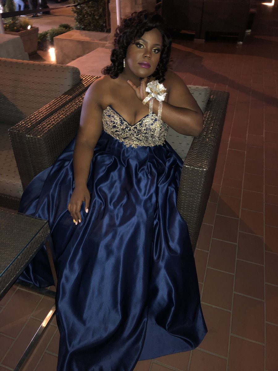 itsme_kaylab's tweet photo. This was a night to remember✨ prom2k18 #driptown #TheGreatSlay https://t.co/zVLRWybTp1