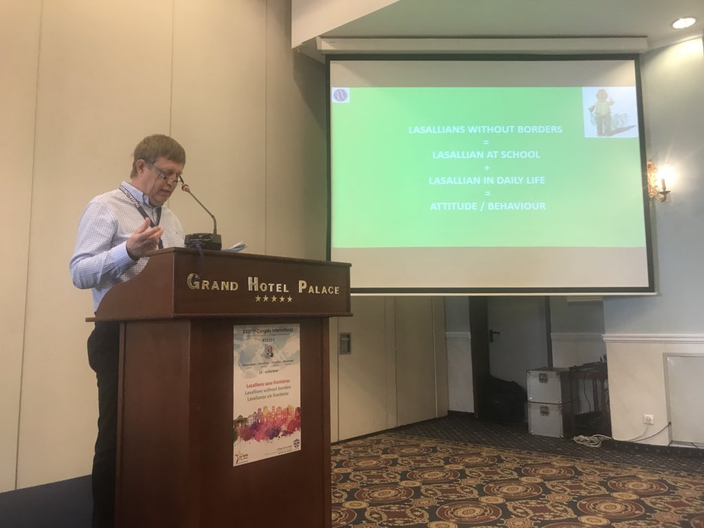 assedil's tweet photo. Pour notre dernier jour du congrès nous terminerons avec la présentation des bonnes pratiques, nous présenterons les contributions des ateliers et nous écouterons les conclusions du congrès par le frère Rafa Matas. #Assedil2018 https://t.co/eqY2tFEala