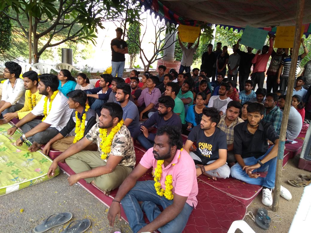 LakkimsettiS's tweet photo. we call upon you to help @#NITHM. We are not safe here and we need your government to help us as well as our state governments.
@PMOIndia  
@CMOMaharashtra 
@PawanKalyan
@siddaramaiah 
@cmouttarpradesh 
@V6News 
@aajtak https://t.co/dNqzTvaZtY https://t.co/vOrDVP8CnW
