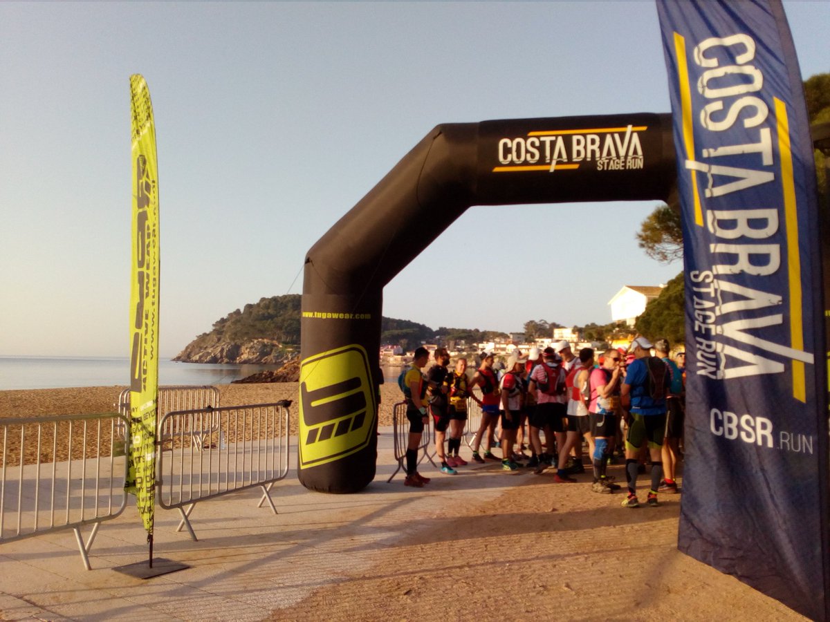 CostaBravaRun's tweet photo. Salida segunda etapa #CBSR2018
Palamós-L'Estartit (53km D+2000)
Sigue la etapa EN VIVO en:
https://t.co/RRYHY7tNrV https://t.co/exXtT5WdL2