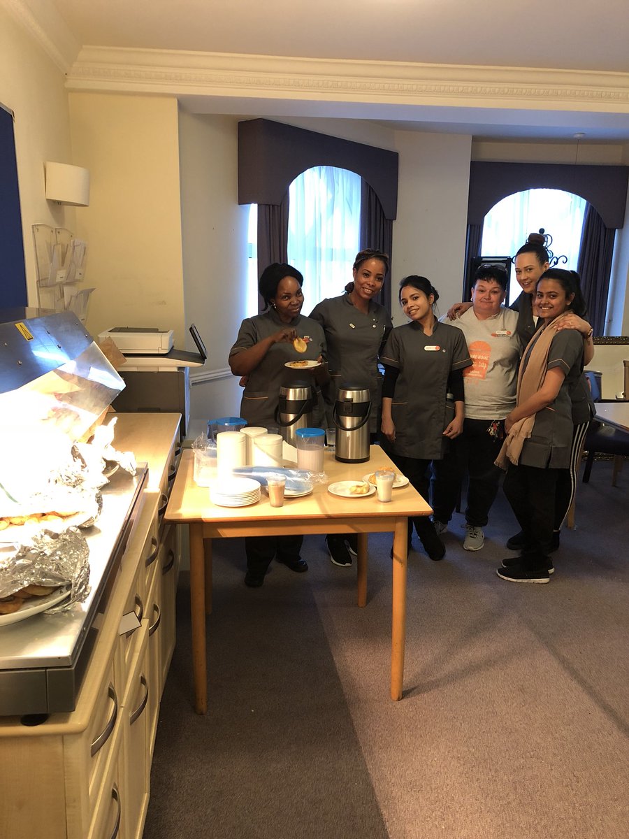 Christe44270318's tweet photo. Breakfast with the Team Tower Bridge@Care Home Open Day @HC_One https://t.co/EjbDL3sDFD