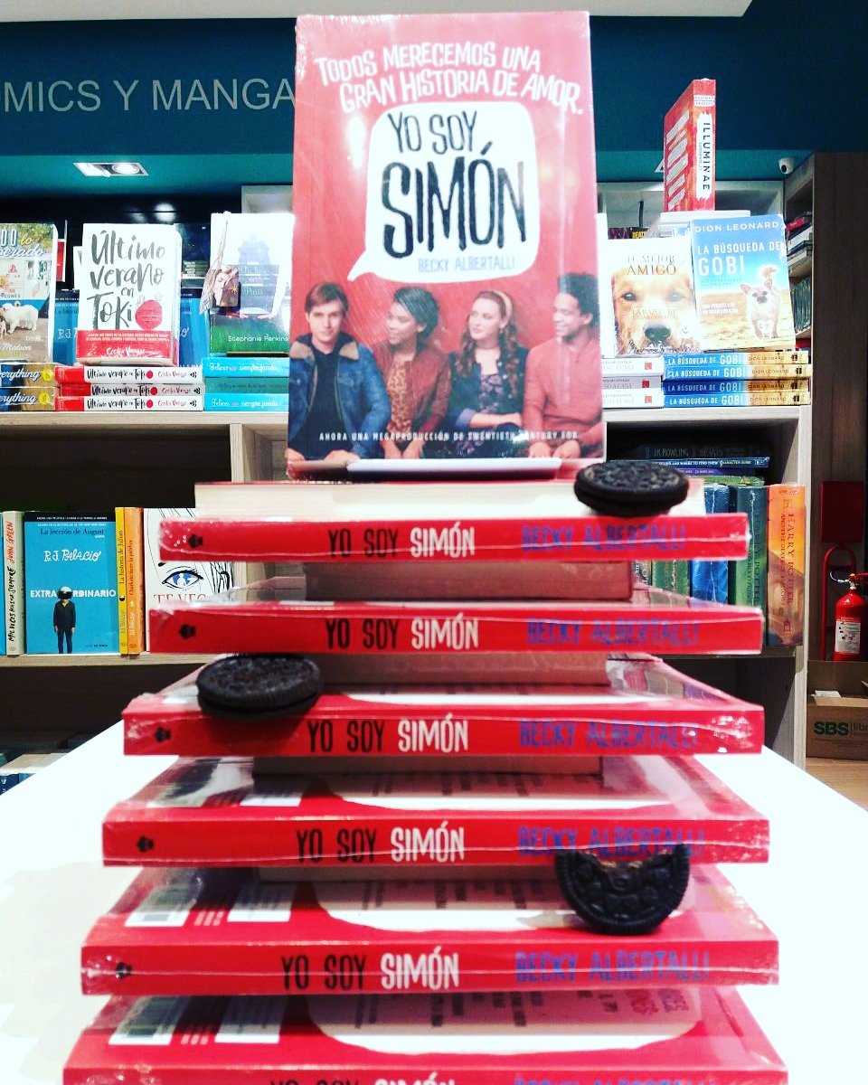 UranoPeru's tweet photo. #YoSoySimon ya esta invadiendo las librerías de Lima ¡Así que si aún no han leído esta historia corran a su librería más cercana a encontrarla 😍! #EdicionesUranoPeru

@pucklatam @leoonel__ https://t.co/UTVSsYl7uD