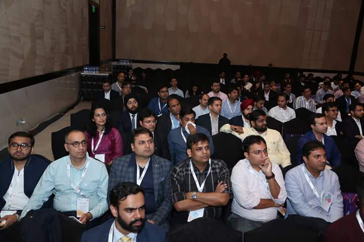 SPJIMR's tweet photo. Mr. @GautamBThakker, CEO, Every Media Technologies Pvt. Ltd spoke on Digital Marketing being 'The Game Changer'.
"Digital is all about data and data is the new gold. E-commerce is the big mover and shaker."
#iamfmb #DaretoDream https://t.co/uG9L0AiG6F