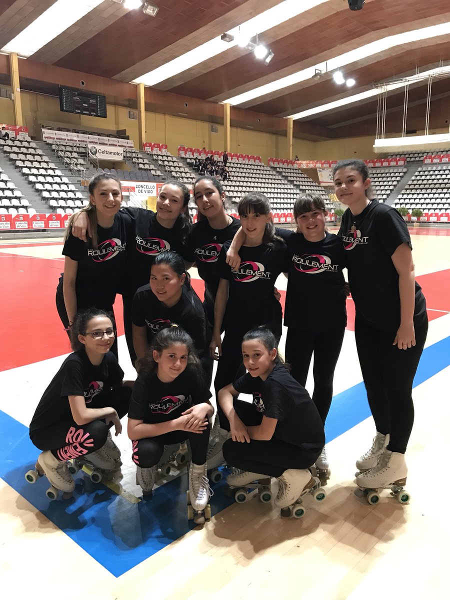 ClubRoulement's tweet photo. Nuestras Muñequitas ya han calentado
.
. 
#CdeRoulement #CopaDeVigo #CopaDeVigo2018 https://t.co/J4vOuT2Mwy