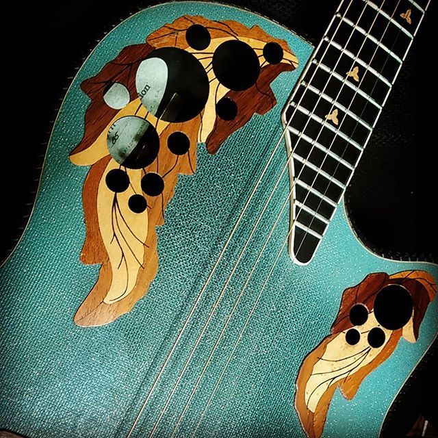 WildGuitarman's tweet photo. Today's choice 🎸 
#ovationguitar #adamas #epaulet #since1996 #acoustic #gig #tonight #tokyo https://t.co/I573u5F9Vo https://t.co/gTvrgjzZXu