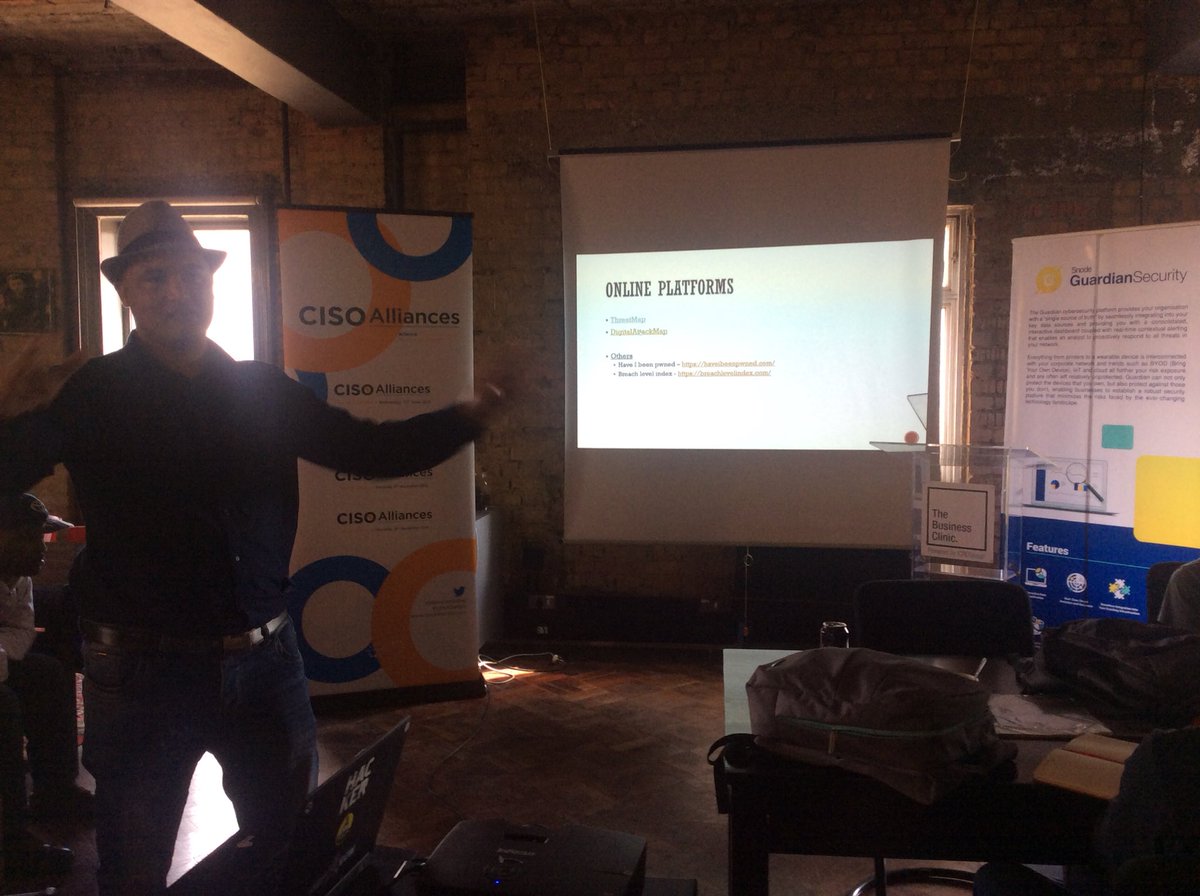 Geekulcha's tweet photo. #SS18Hack IDEATHON underway @thebiz_clinic in @CityofJoburgZA #40Simmonds. This is way to train and help techies generate ideas for the main Hackathon in May. @Snode_Tech @MTNza @AllianceMediaG @jjza https://t.co/tSqTcur18q