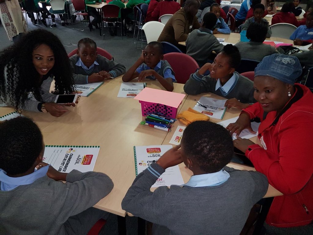 legalwiseZA's tweet photo. We are participating in the Design for Change Programme where learners, teachers and employee volunteers are collaborating to identify challenges in schools and communities and brainstorming solutions to address them. @icandfc @eduSOIL #DesignForChange #ChangemakerLab https://t.co/GwiJKSnZ3m
