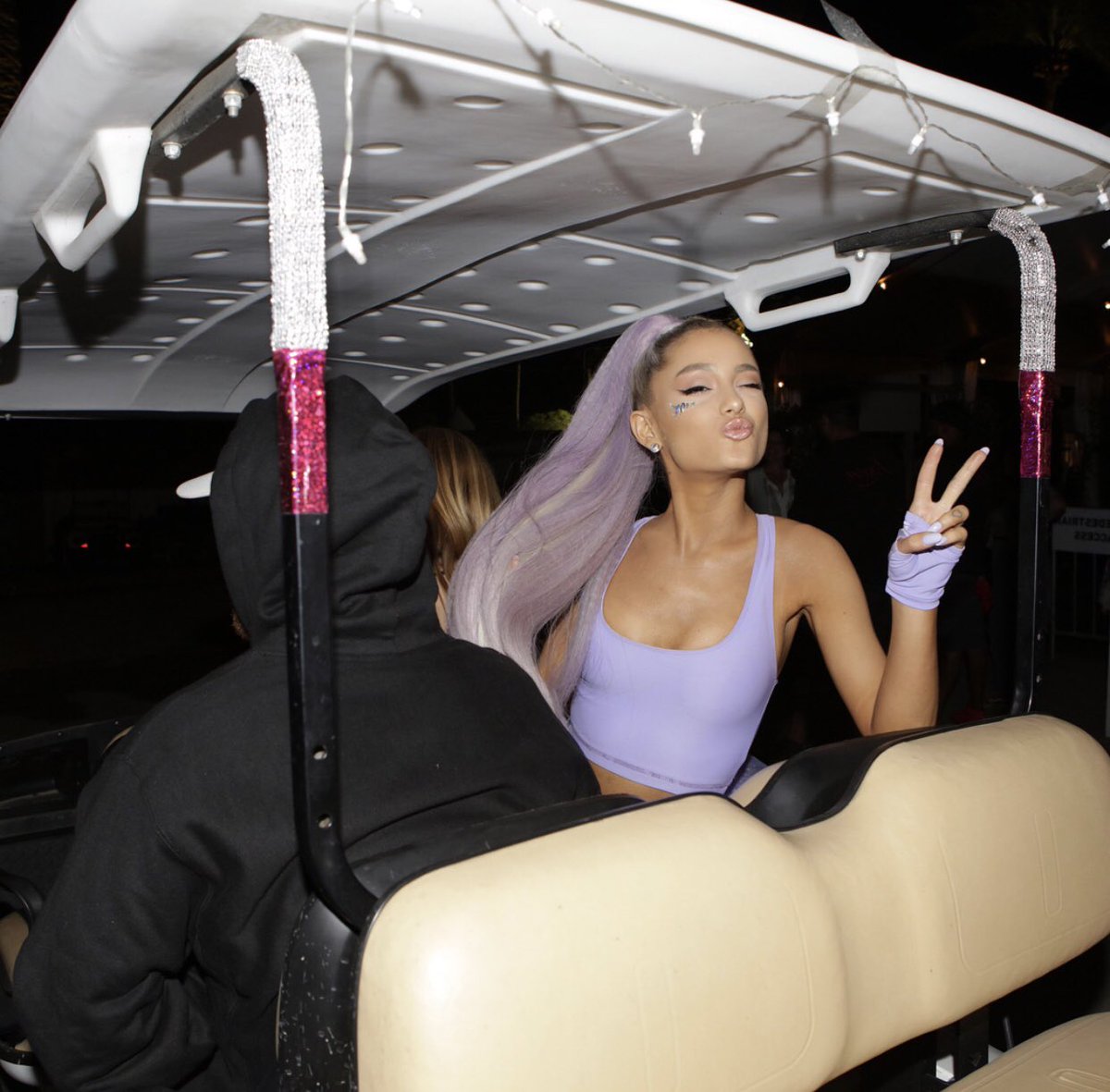 Pop Crave tweet media