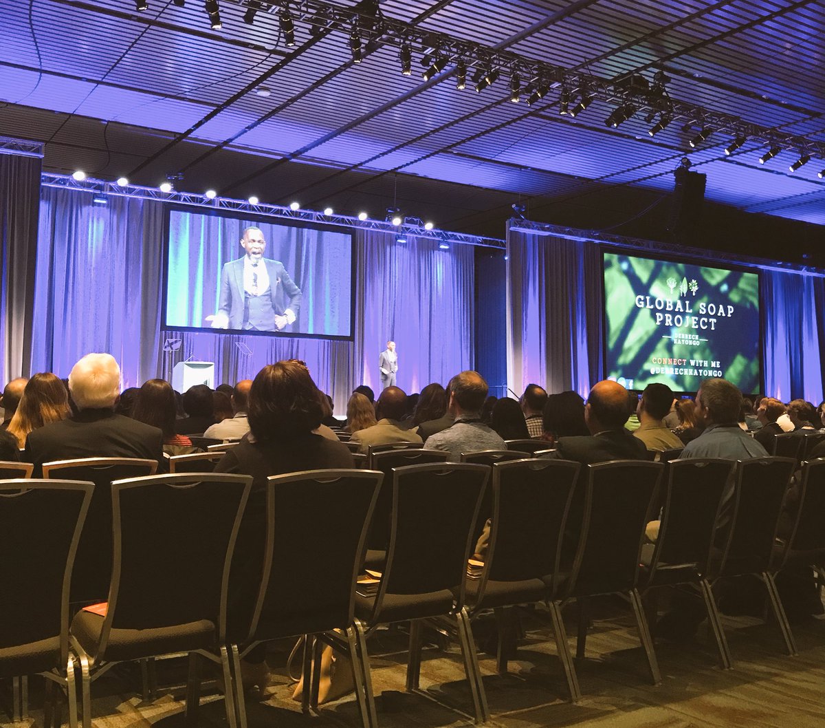 APA_SmallTown's tweet photo. Kicking off the keynote with @dkayongo #NPC18 #GlobalSoapProject https://t.co/vzSYS9JB1c