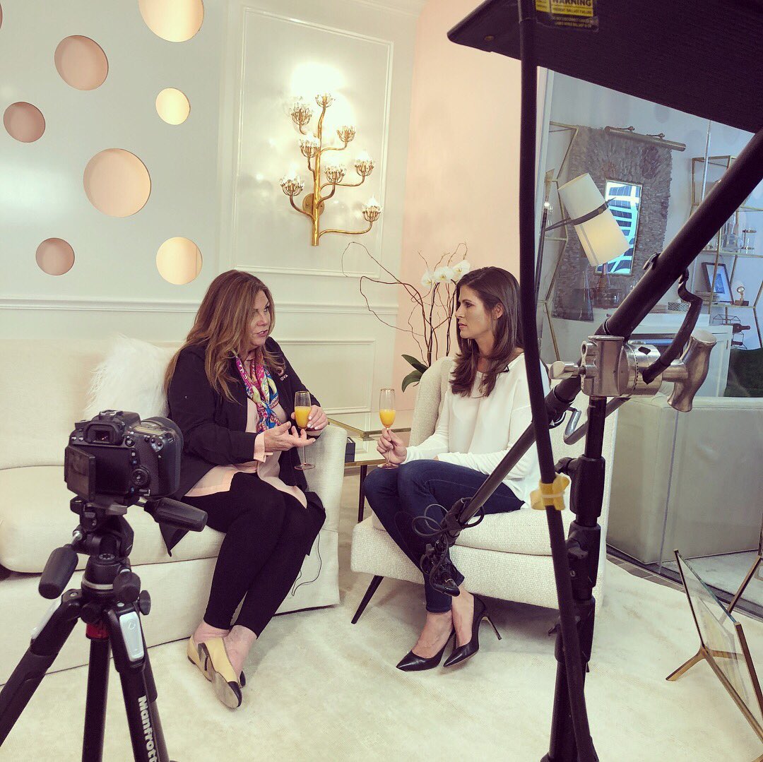 OvaEggFreezing's tweet photo. An exciting few days in front of the cameras at OVA Egg Freezing with @embryomama and @DrBrianKaplan More details to come about an exciting new project to which we were invited to share our experience and expertise!
#ovaeggfreezing #makeovayourfuture #bts #behindthescenes https://t.co/IdUg7YV26G