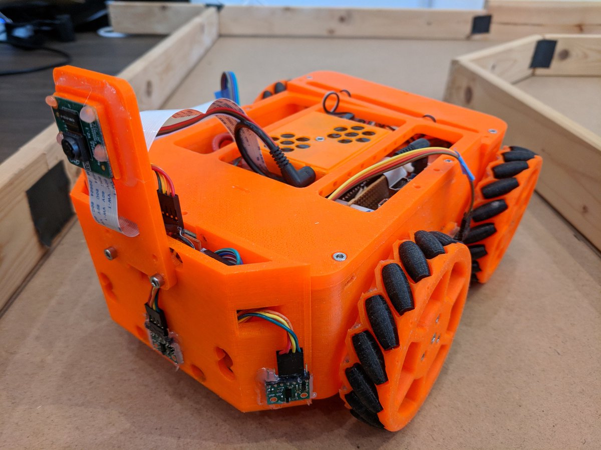 fasaxc's tweet image. Just one more maze mode rewrite and #Tigerbot will be ready for #PiWars