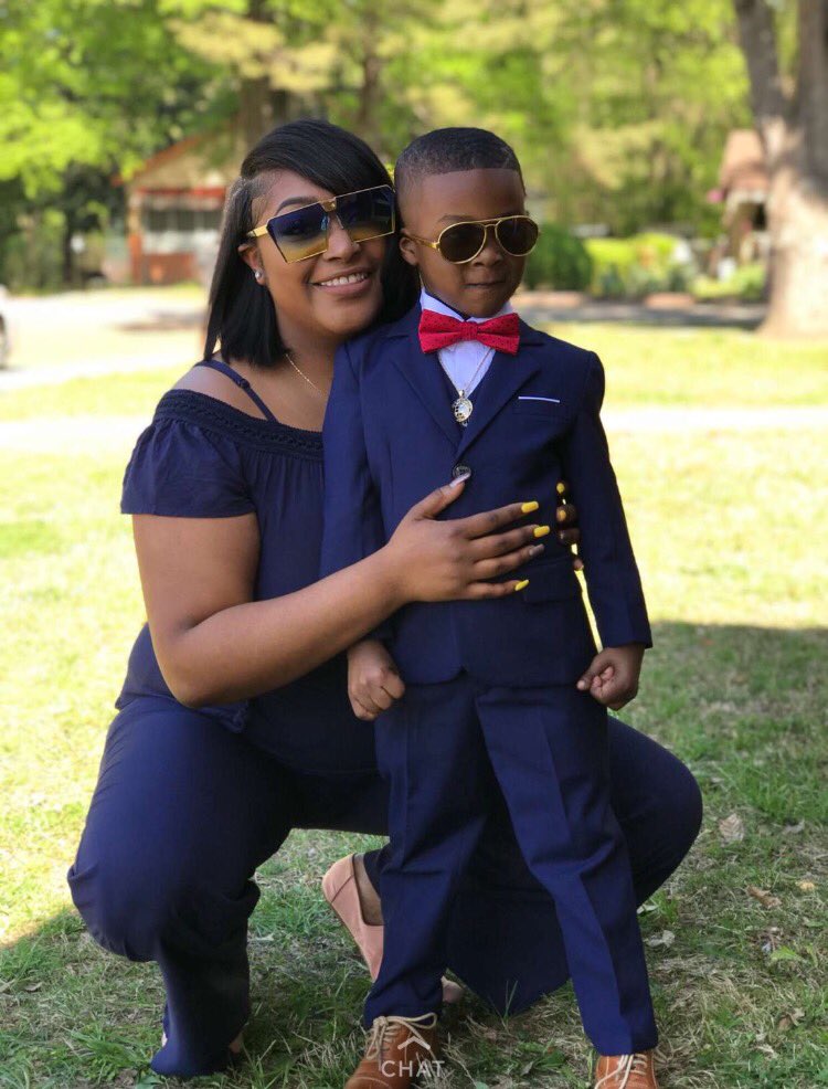 ChatEzell's tweet photo. Ian Have To Do It Like This BUT I DID!!! β€οΈ #ToddlerOnHisGrownMan #PreKProm https://t.co/0EWKApnG27