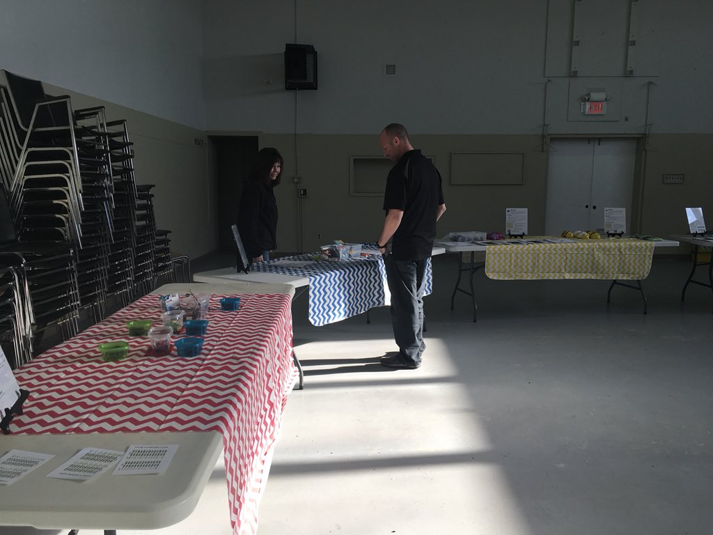 the_mulc's tweet image. Set up and ready to ‘make’ some ‘learning’ happen! @rrdsb @7GenerationsEd @peterskillen @Kimkirk20 @TLPCanada #tlpmakers #maketolearn