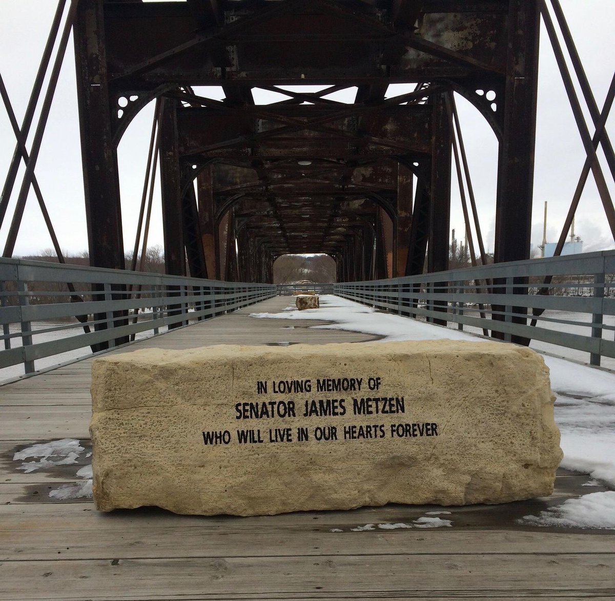 New addition to IGH Rock Island Swing Bridge...A place to sit, A place to view, Jim Thank You...! <a href="/CityofIGHmn/">City of IGH</a>