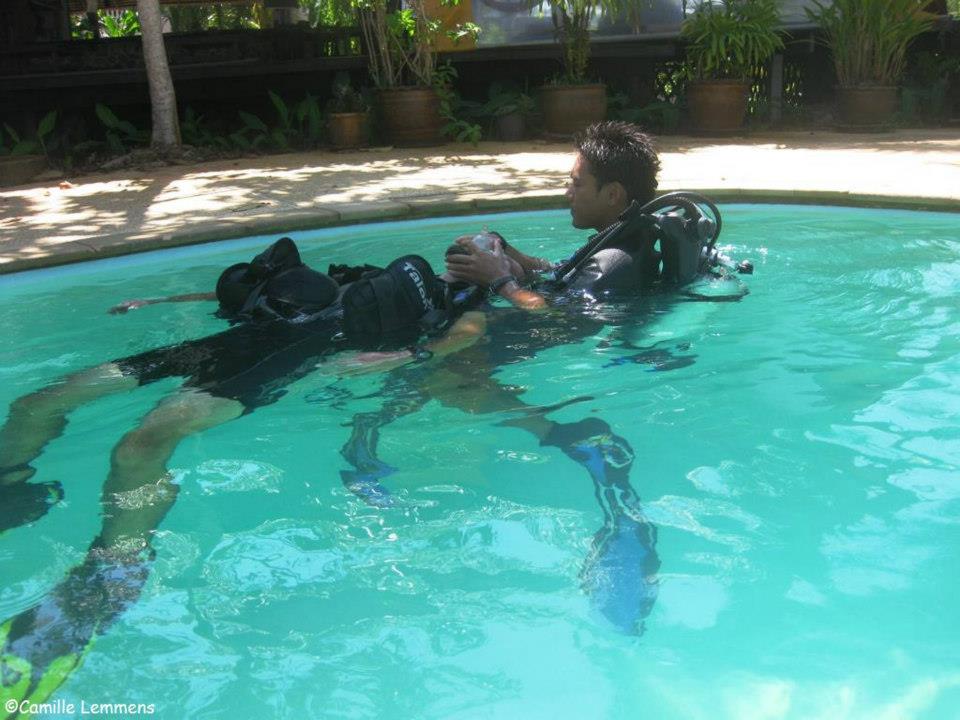 diveoclock's tweet photo. PADI Course Director’s Perspective: From Divemaster to Instructor! https://t.co/AoP5csp5C8
All about the PADI IDC (Instructor Development Course), good and bad students, the hardest parts and hilarious moments!
#padicoursedirector #diveinstructorcourse #scuba #scubadiving https://t.co/QhdVP4i50C