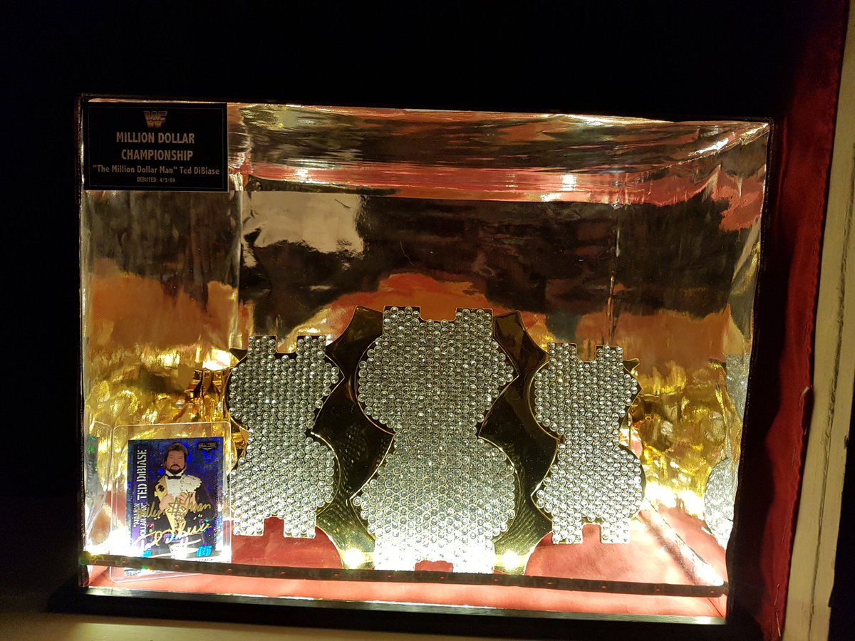 THELEGENDLRB's tweet photo. @MDMTedDiBiase what do you think of my display of the million doller belt? https://t.co/Y3iAfdUTD0