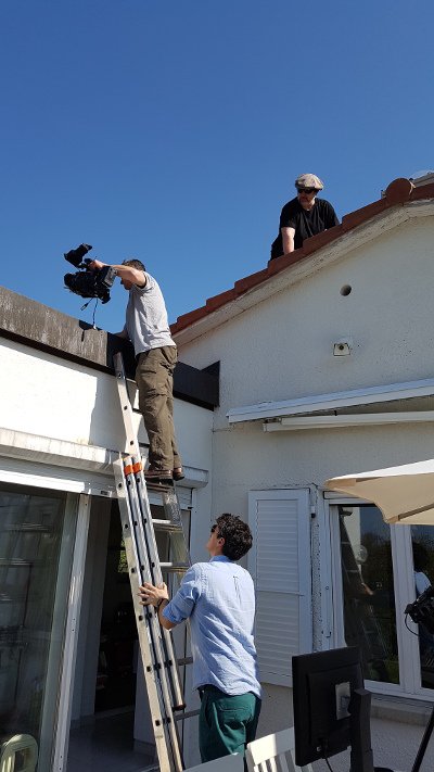 ogvt_fr's tweet image. Une visite aujourd'hui. Joe et Justin de WAG TV ont tourné un reportage sur les sprites pour la Sience Channel. C'était très amusant.