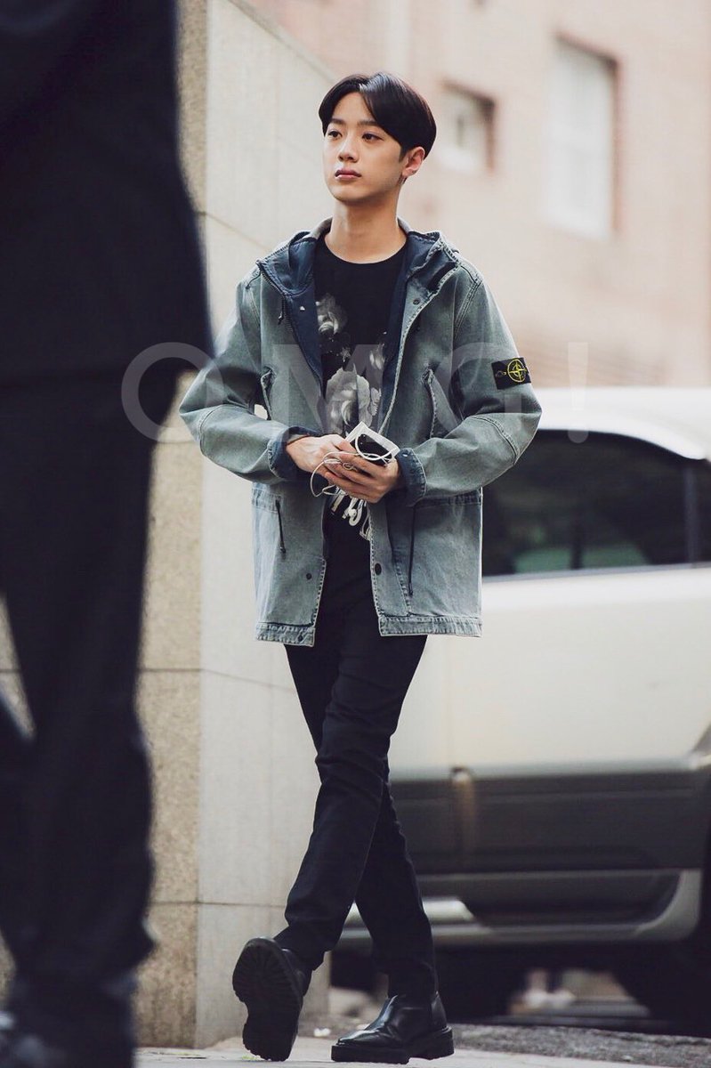 yagabsong's tweet photo. ดูดีจังเลยพ่อนายแบบ😚 #Kuanlin https://t.co/aNILiIuLQR