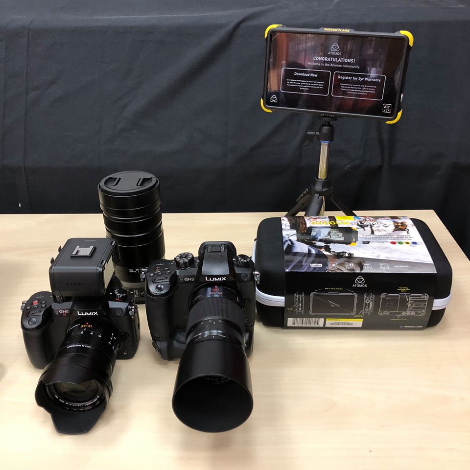 Hemos estado presentes con @Atomos_News en la charla sobre las Panasonic GH5 y GH5S en la #CasanovaFotoWeek de <a href="/casanovafoto/">Casanova Foto</a>.