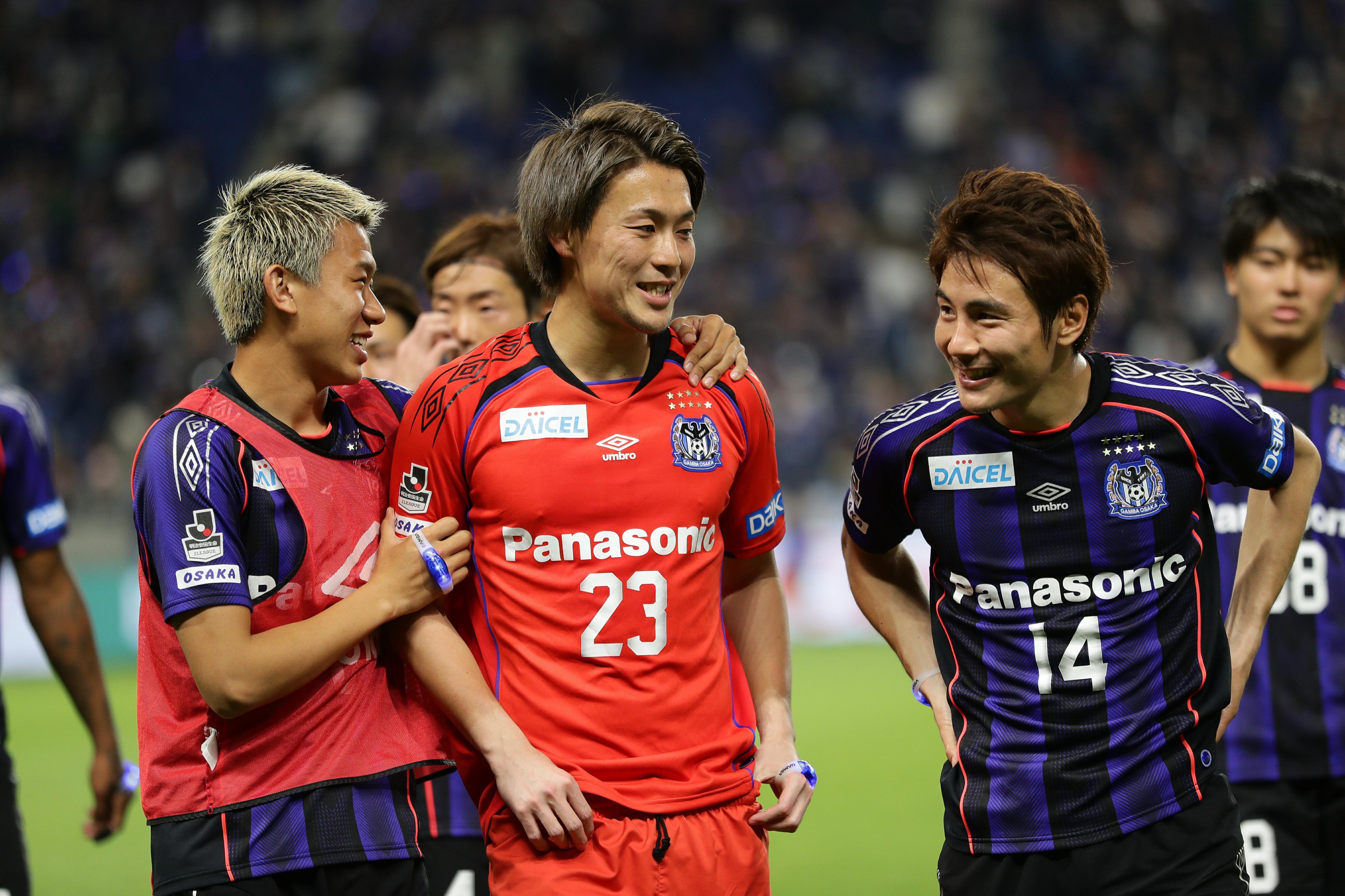 サッカーダイジェスト A Twitter J１採点 寸評 G大阪 １ ０ C大阪 ダービーに強し を証明する勝点３ 急遽出場した21歳の守護神が大活躍 サッカーダイジェストweb T Co I0ykppejot Gambaosaka ガンバ大阪 セレッソ大阪 Cerezo Jリーグ J1