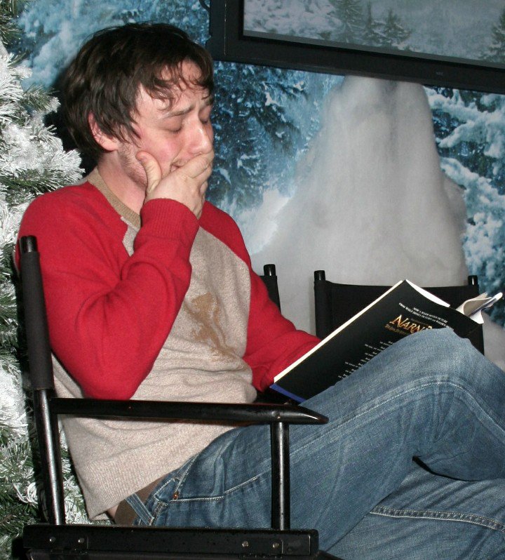 Happy 38th Birthday to James McAvoy. The most perfect Mr. Tumnus and a REAL NARNIAN. 