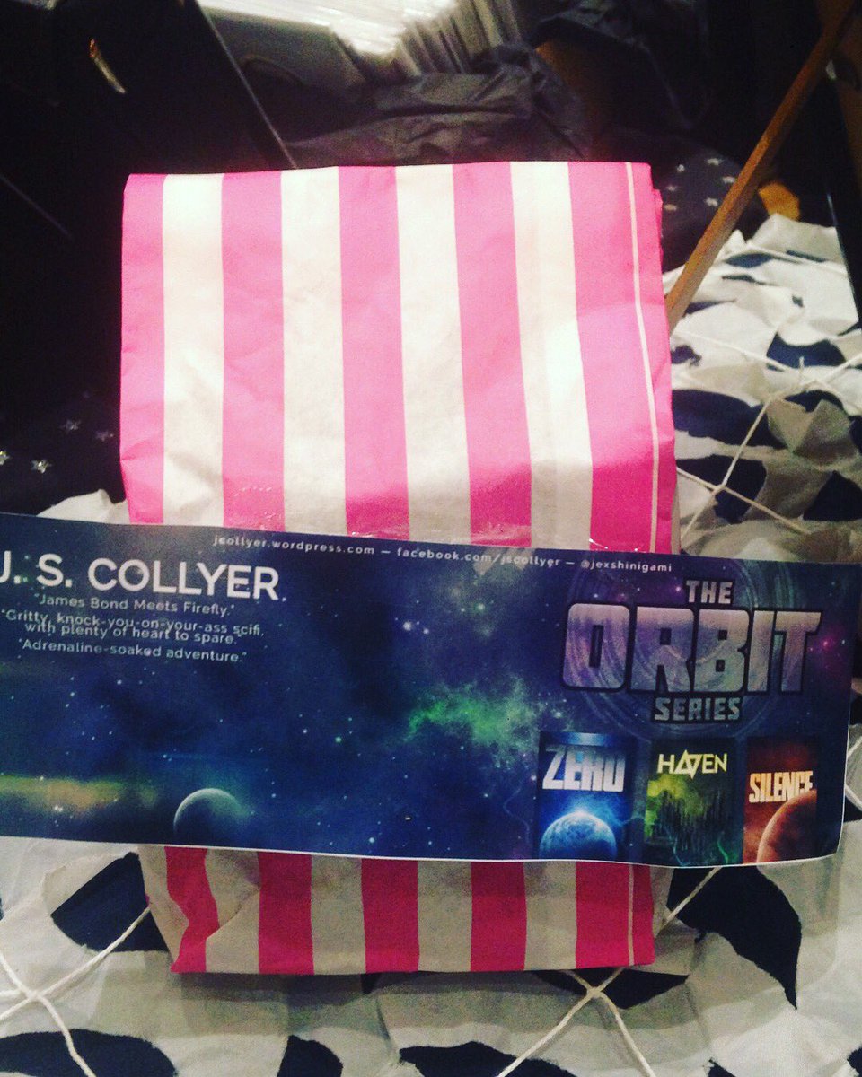 JexShinigami's tweet photo. Thank you Craig for my home made #orbitseries cinder toffee!!! #scarborough #scifiscarborough #scifiscarborough2018 #scifiscarbs #scifiscarbs2018 @scifiscarbs https://t.co/NsQXvt6E6a