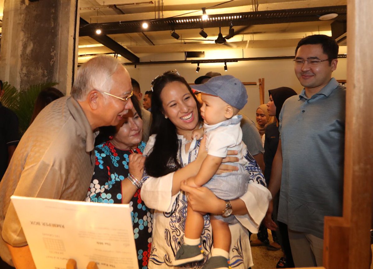 Mohd Najib Tun Razak tweet media