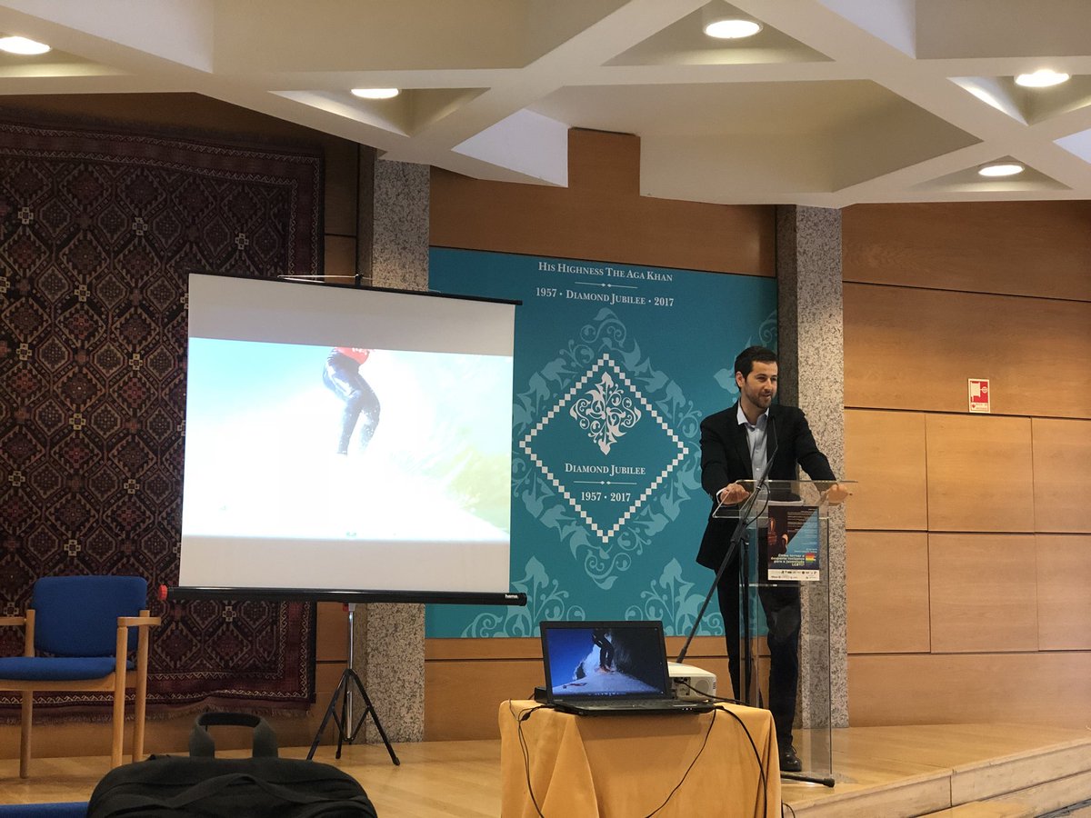 esqrever's tweet photo. O vereador @ricardorobleslx acabou de dar início à I Conferência ex arquivo sobre a inclusão no desporto da juventude LGBTI
#redeexaequo https://t.co/MSJSPnFlVg