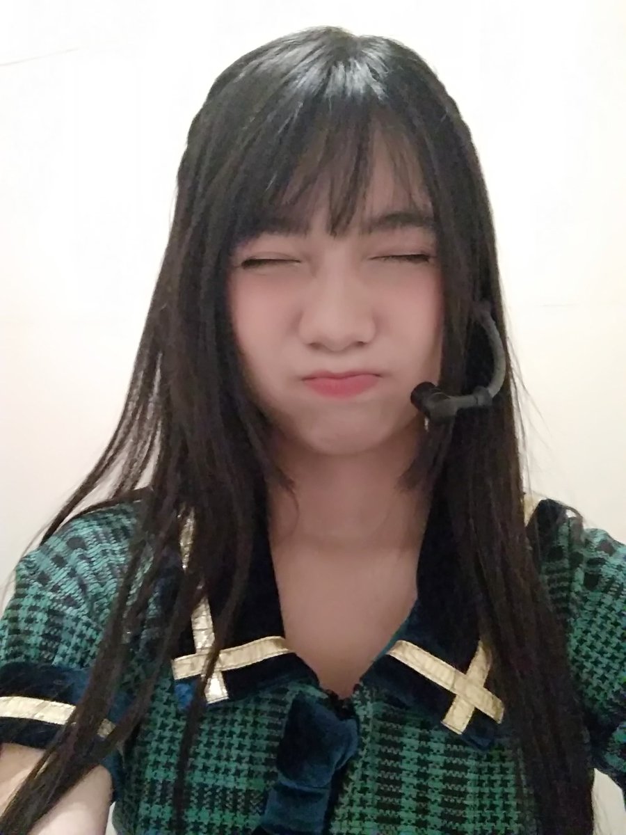 ThisIsLons's tweet photo. Habis Gelap Terbitlah Terang -R.A Kartini 😊😊 @Ruchan_JKT48 #SemangatIyut #KartiniDay #KartinianYuth #HariKartini2018 https://t.co/U8WHI0AyDO