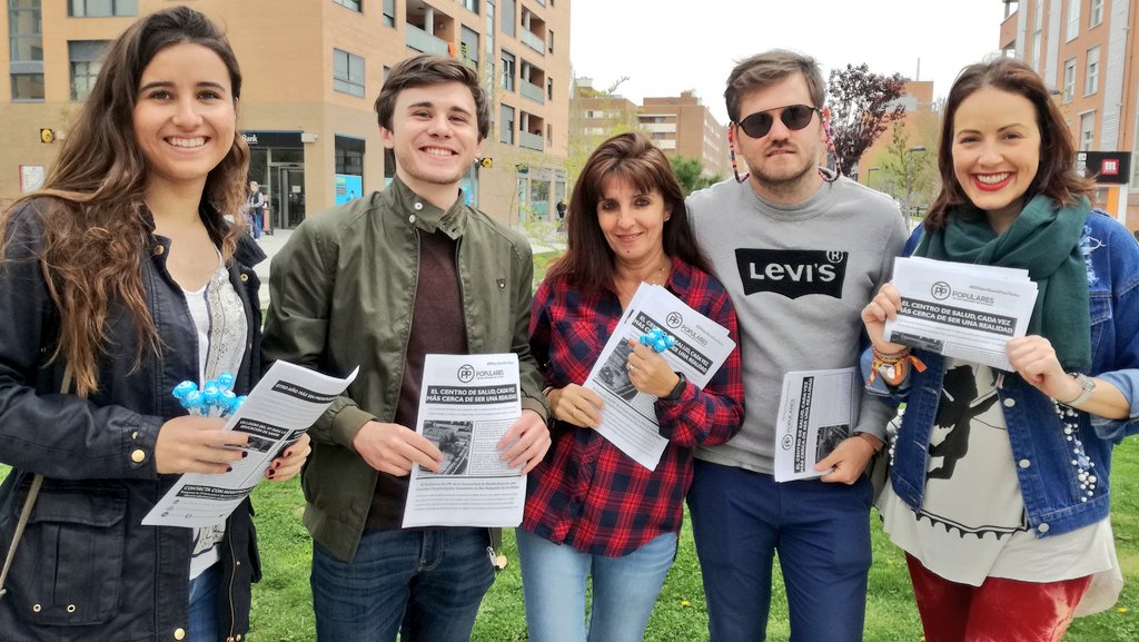 PPSanse's tweet photo. #NuestraSedeEsLaCalle Esta mañana estamos en el barrio de Dehesa Vieja para charlar con nuestros vecinos👪y tratar de dar solución👏a sus necesidades para lograr juntos #ElMejorSanseParaTodos https://t.co/pOZKOt25NI