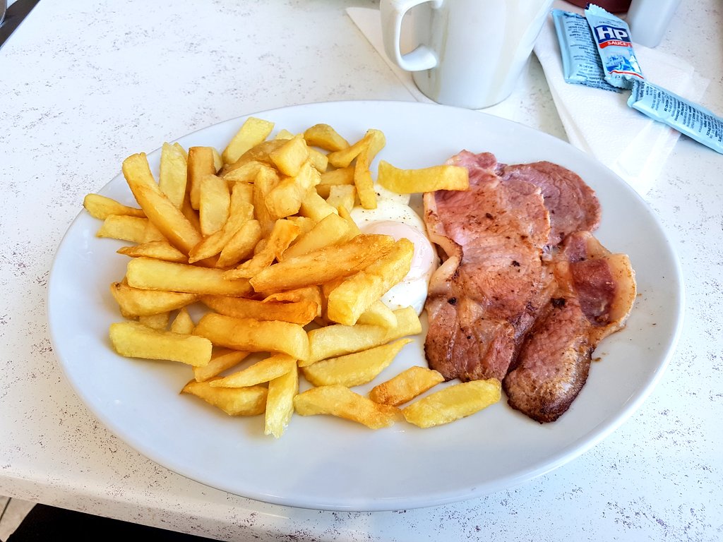 Got my <a href="/Makcaris/">Makcaris ice cream</a> #SaturdayMorning
#breakfast sorted -
good for any time of day
in #HerneBay