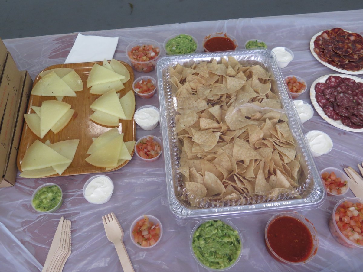 HKSSCF's tweet photo. #HKSSCF #gazpacho #horchata #QuesoManchego #chorizo #guacamole so much delicious food today! https://t.co/N2e4QrkLuO