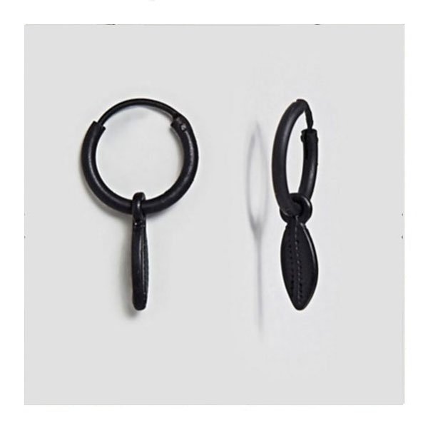 _IconBrand's tweet photo. Feather Hoop Earrings In Matte Black Exclsuive To @ASOS
#iconbrand #menwithstyle #mensfashion #urban #summer18 #urbanstyle #picoftheday https://t.co/S0j40IqRzo