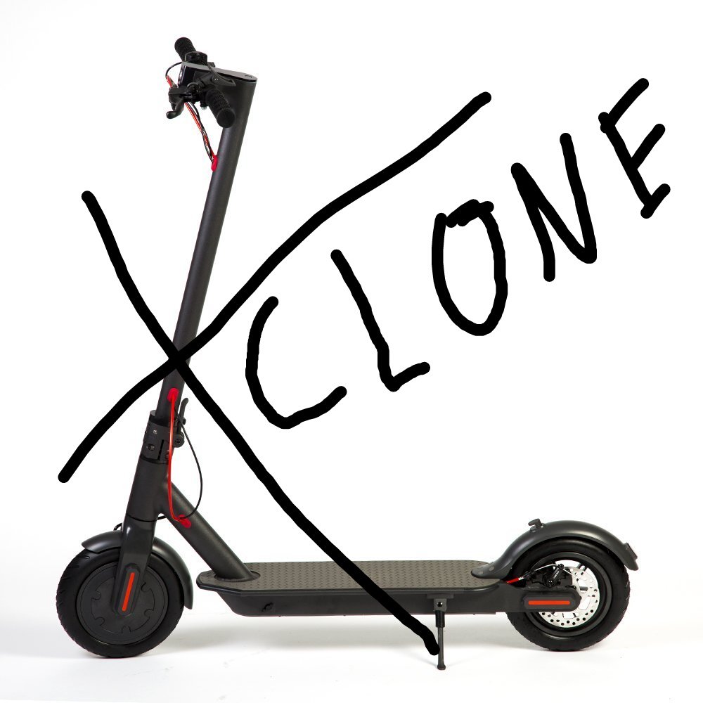 MonsieurSmith_'s tweet image. Attention toutes ces trottinettes sont des #Clones de la #XiaomiM365
@AmazonFR : amazon.fr/TROTTMI-Trotti…
@rueducommerce : rueducommerce.fr/produit/gloofe…
@Fnac : fnac.com/mp34213866/Tro…
@Darty_Officiel :
#Clones #Xiaomi #M365