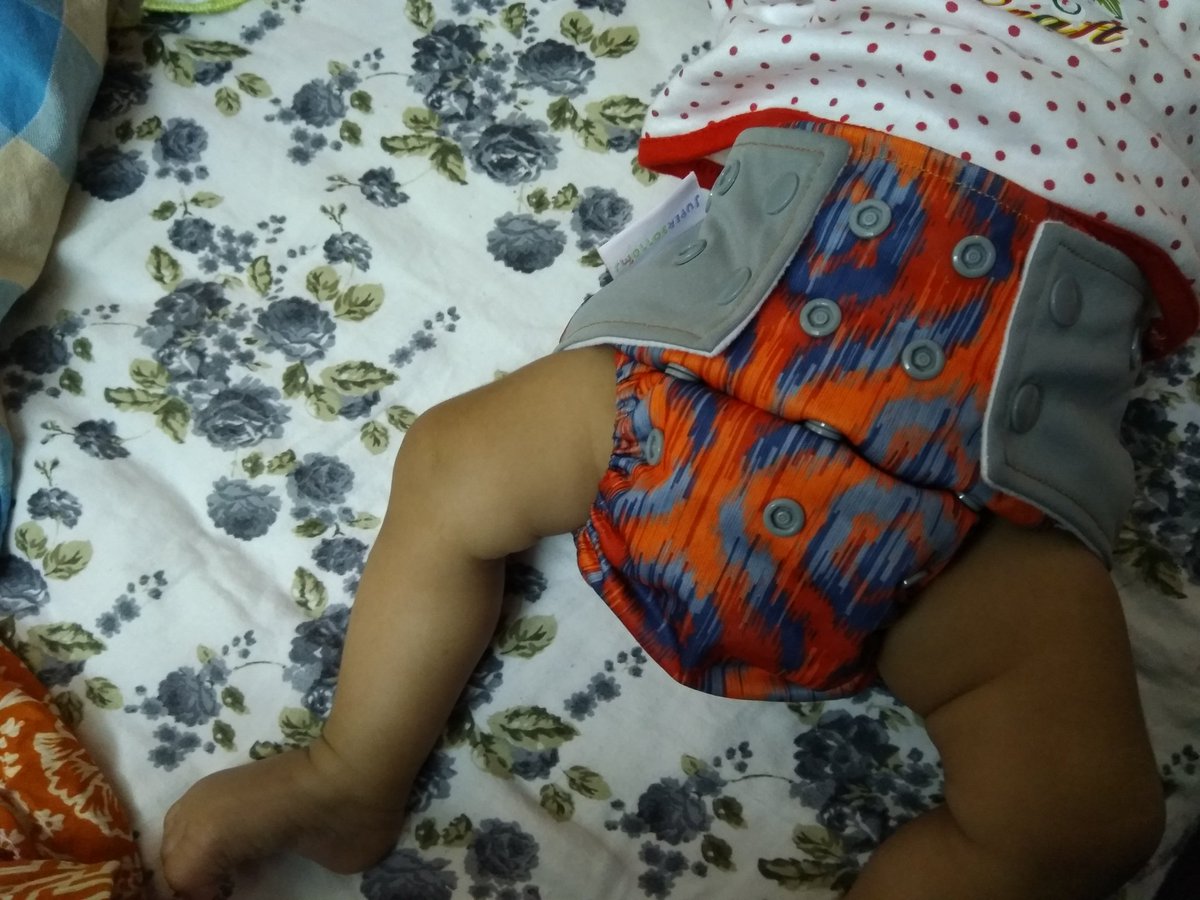 yuvabfs's tweet photo. @ClothRecord @Superbottoms #VirtualGCDC #MakeaChange #GCDC2018 #GCDCSuperbottoms #IkatLoveOTB
Happy Cloth diapering from #Trichy #Tamilnadu #India
Superbottoms cloth diaper on the bum.
♻️Say no to disposible n save environment💯 https://t.co/E8LPSgEyq1