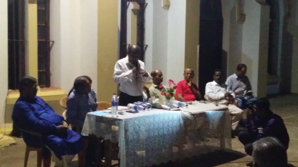 vinod_palyekar's tweet photo. Governance is not only about taking unilateral decisions but it also about seeking public opinion on the manner Governance proceeds .On 15:4:2018 held Sunday Dialogue at Gawaso Vaddo ,Sodiem Siolim to hear the voice of my Siolkars.
#GoaForward
#SiolimForward
@VijaiSardesai https://t.co/jGHmQ4RK3e