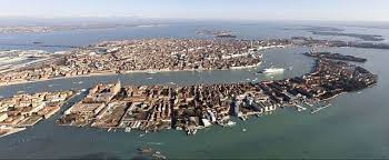 Innovazione: anche alla Giudecca grazie al Comune e a <a href="/venis_spa/">Venis SpA</a> arriva la banda ultralarga comunale. Per saperne di più: v41.it/Ld81