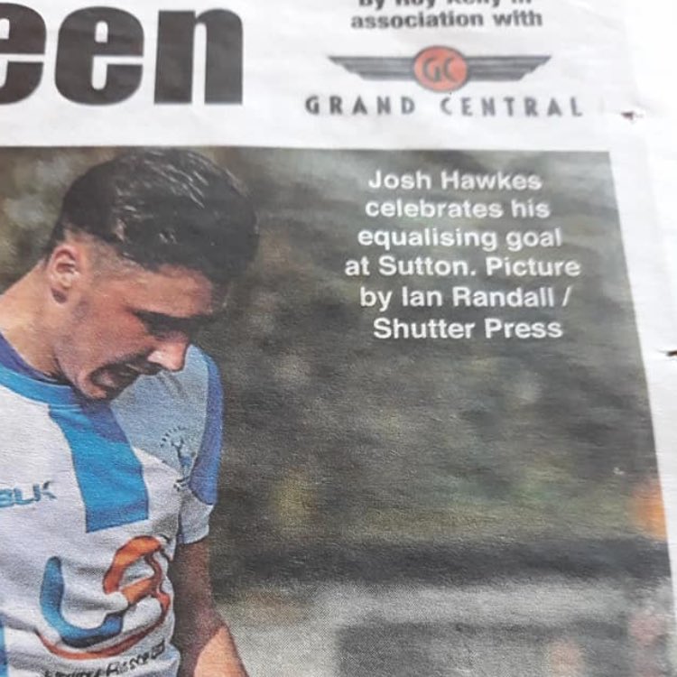 ianrandall71's tweet photo. When your mate oop Norf sends you your published match photos from the papers of #hartlepoolUtd #Pools game last weekend. 😊📷 #published #Igetpaid 😊#livingthedream #lifeaftercancer ⚽️@Joshhawkes5 https://t.co/TE70xvKt2s