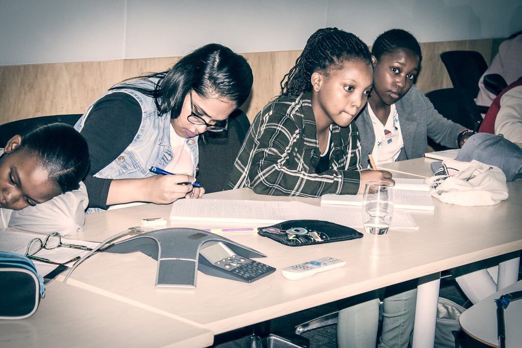 yledsa's tweet photo. YOU ARE THE CEO of ME INC! A conversation held by our resident speaker Keagi Maite Makgoba with the #YLED2018 cohort. What is personal branding? What is the importance of personal branding? How to use your personal brand effectively?
#YLEDGREATGEN2018 #YLED2018 #SOCIALMEDIA https://t.co/jdaWUUCJox