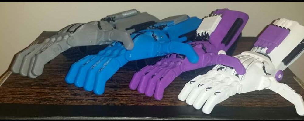 जरुरी सूचना 
कुहिनो मुनिको हात नभएका १७ बर्ष मुनिका बालबालिका तपाईंको सम्पर्कमा छ्न भने हामीलाई सम्पर्क गराइदिनु होला ! हामी चलाउन मिल्ने हात ( 3D Robotics hand ) छिटै नेपालमा ल्याउदै छौ ! यो सेवा निशुल्क हो । कृपया RT गरेर सहयोग गरिदिनु होला ! धन्यवाद