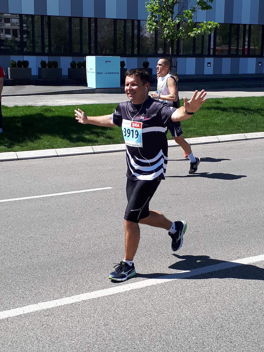 ServicePlusIT's tweet photo. What a great day!!! Such energy !!! #GOServicePlus #SPteam #belgrademarathon #BeogradskiMaraton https://t.co/FR2GyhUkch