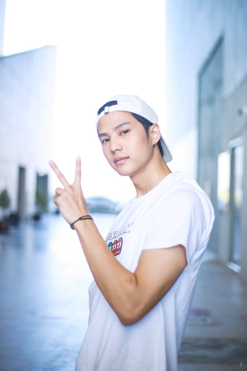 pd_pangpond's tweet photo. ✌🏻✌🏻✌🏻✌🏻✌🏻✌🏻✌🏻

@bank_thiti #bank_thiti
#nadaoartist https://t.co/yTGiJ6gi8M