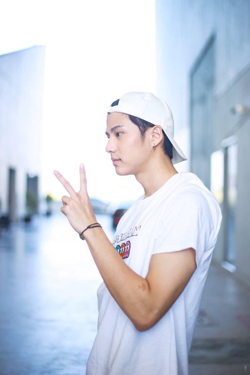 ✌🏻✌🏻✌🏻✌🏻✌🏻✌🏻✌🏻

<a href="/bank_thiti/">Thiti Mahayotaruk</a> #bank_thiti
#nadaoartist