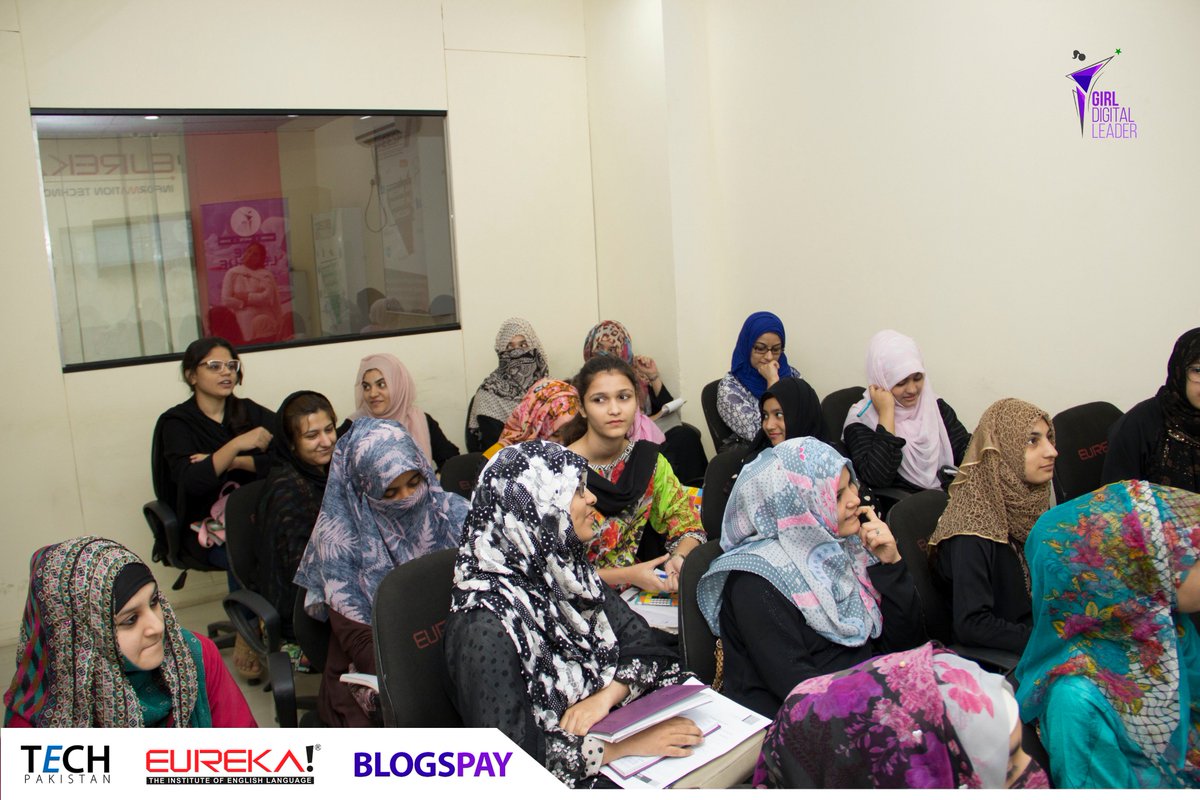 girldigitallead's tweet photo. On Friday, 20th April 2018 Girl Digital Leader in collaboration with @EurekaMetro Star Gate started training of 3rd Cohort of Girl Digital Leader BlogsPay at Eureka Metro Star Gate Campus.
#Blogspay #GDL #GirlDigitalLeader #Bloggers #WomenEmpowerment #Karachi #TECHPakistan https://t.co/hvFO9Elwr1