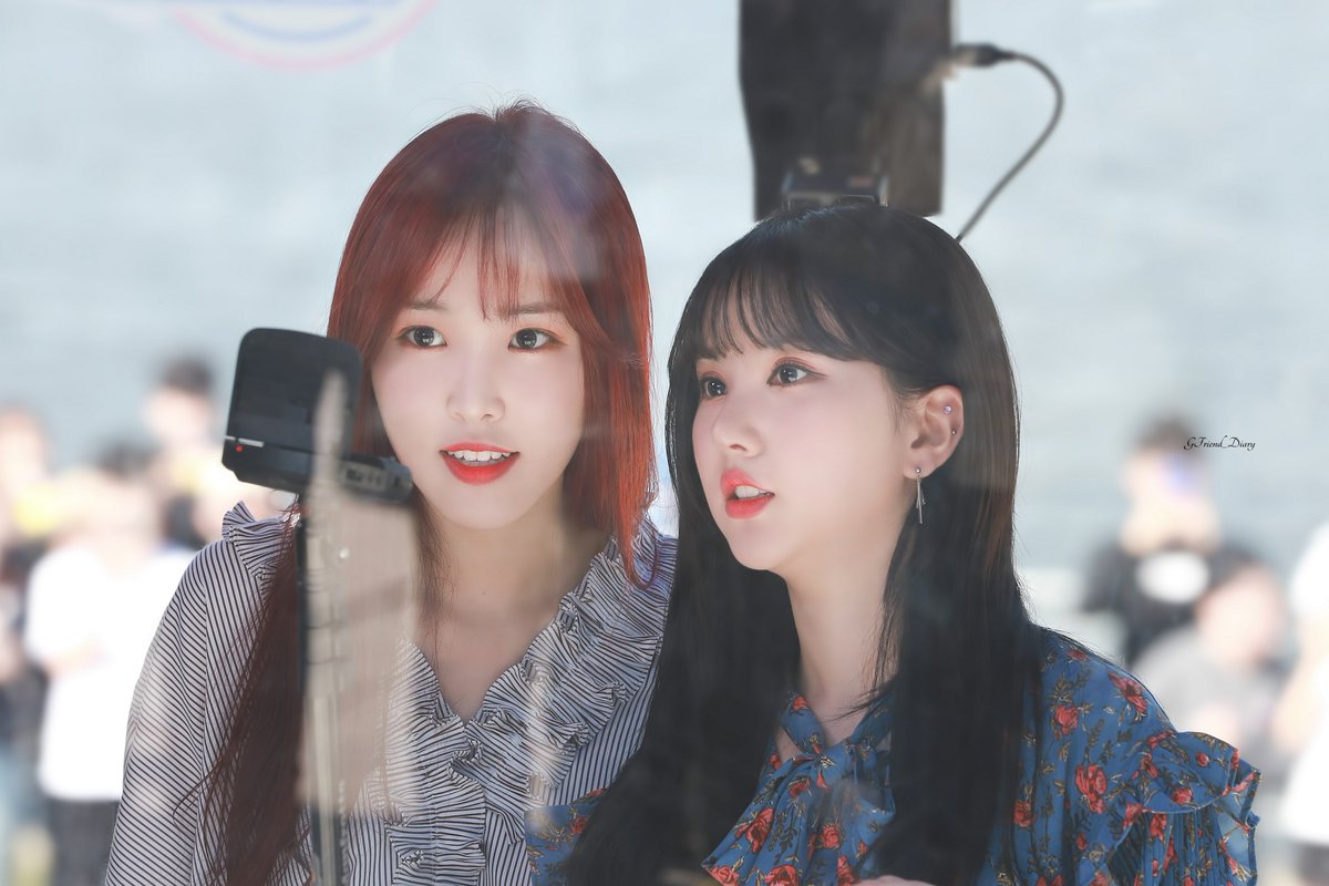 Gfriend_Diary's tweet photo. 180421 여의도 물빛광장 구칠즈
#여자친구 #은하 #유주 #gfriend #eunha #yuju

HQ link
💕 https://t.co/cQ9N1TzN2P
💕 https://t.co/HRJhPFay8m https://t.co/khsi2N6nba