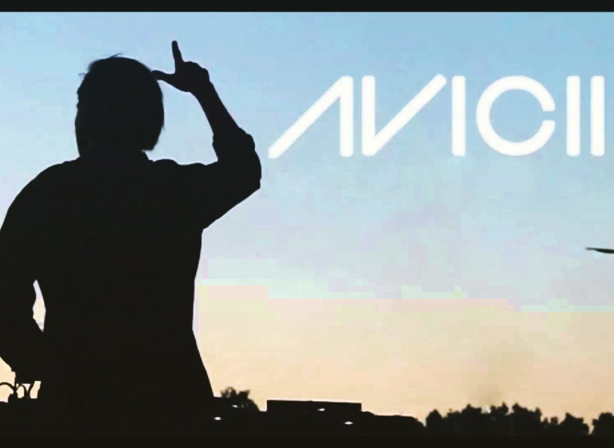 DJOliverMorgan's tweet photo. R.I.P. @Avicii ...😢 #rip #edm #swedish #music https://t.co/9X3JA02Rm5