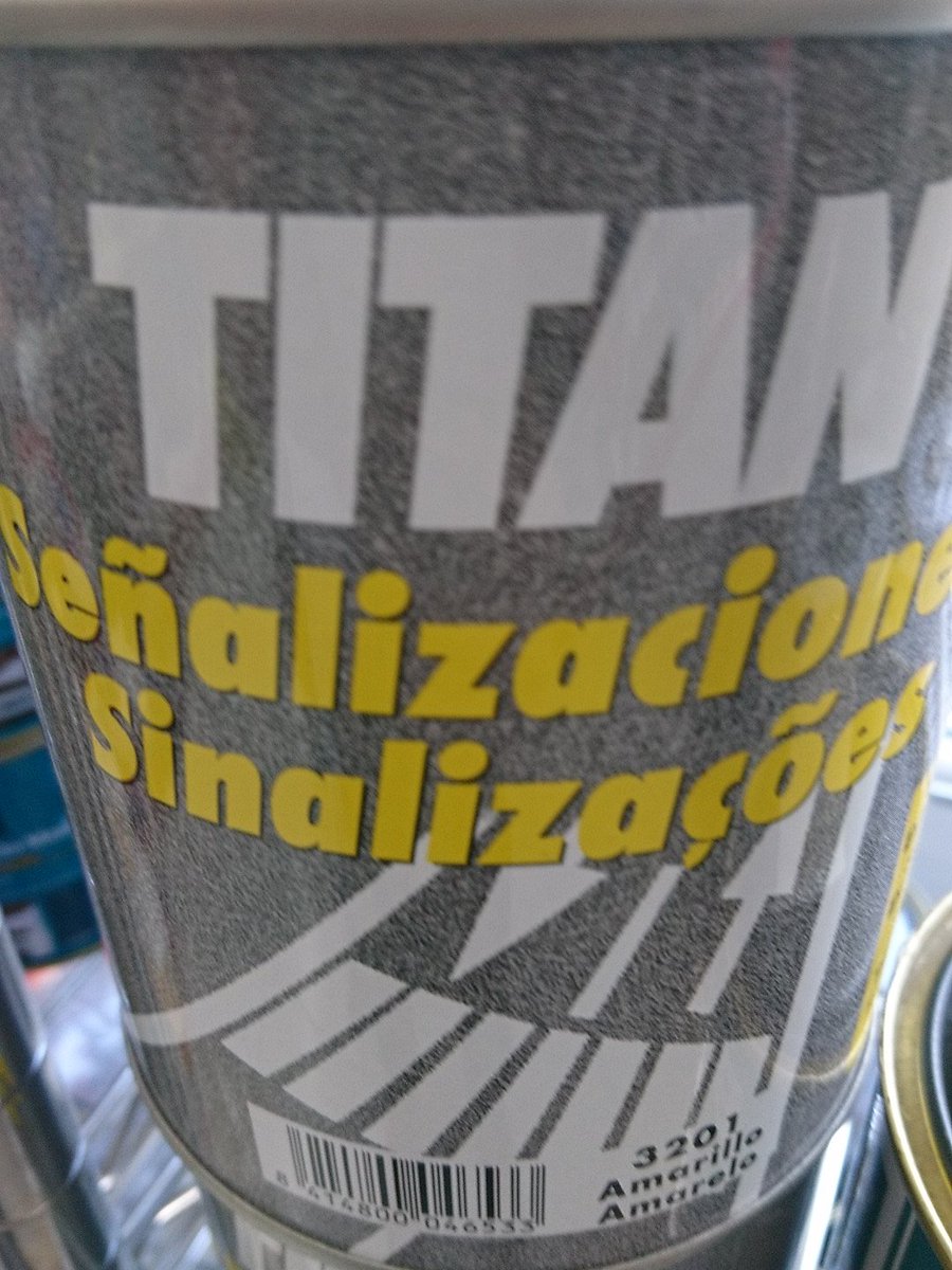 L'últim client d'aquest matí ha vingut a comprar per pintar un gual, espero que no el detinguin per sedició <a href="/pn/">PN</a>