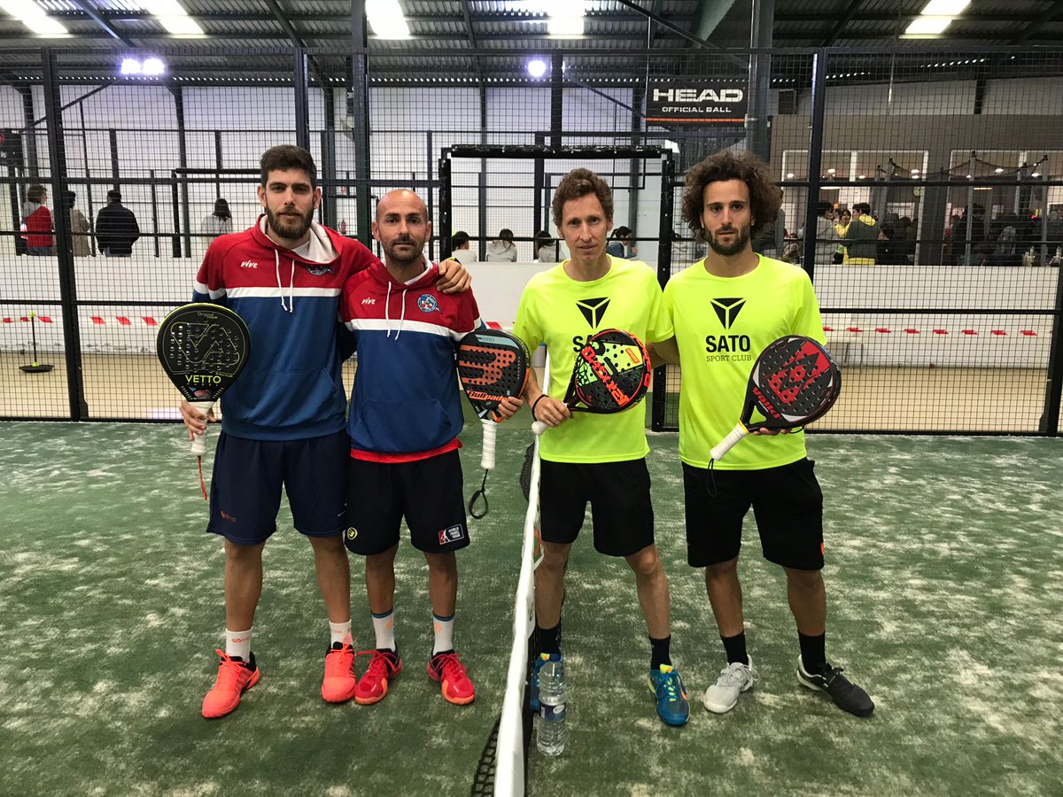 padelfederacion's tweet photo. #CEE2a ¡COMIENZAN LAS SEMIFINALES MASCULINAS!
@maritimomelilla 🆚 @SatoSportClub 
¡Suerte a todos! https://t.co/gfovU3Axxg