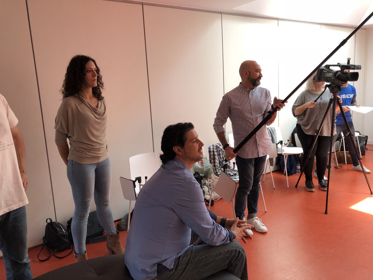 quimc's tweet image. Avui assaig amb gravacions. Gran dia. @acustic5oficial @ciaQueDeQue #2MI i el gran honor de comptar amb en @SergiFusterL #MolteGràcies  #GranEquip #GranDissabte